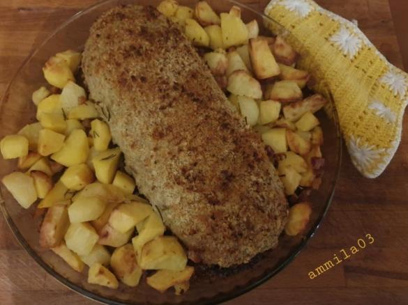 Polpettone al cheddar e bacon con patate gustose
