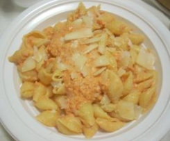 Conchigliette al pomodoro, ricotta e mortadella