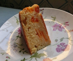 Torta Quattro Quarti alle albicocche