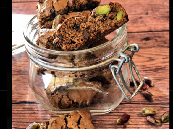 Cantucci alla farina di castagne e pistacchi (senza glutine)