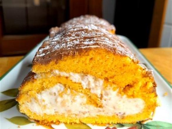 PUMPKIN ROLL