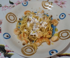 Troccoli con gamberi e crema di burrata