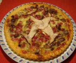 Crostata di patate con funghi e salsiccia