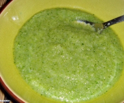 pasta con crema di zucchine delicata e saporita ! anche per chi non ama  molto la verdura ! 