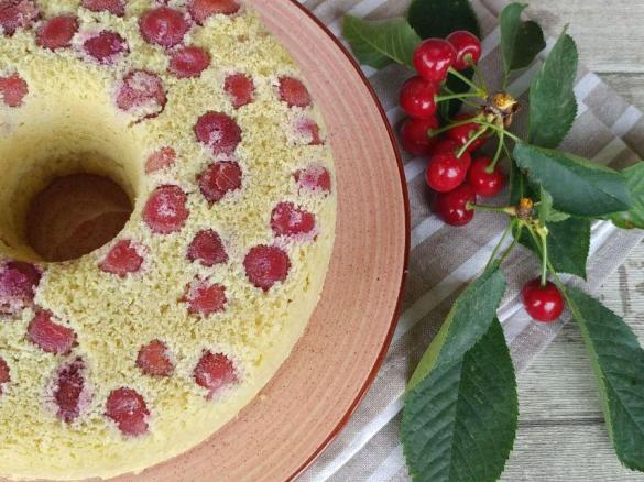 TORTA DI CILIEGIE SENZA GLUTINE AL VAPORE