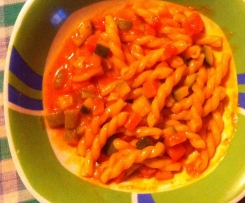 Pasta gemelli carote e zucchine 