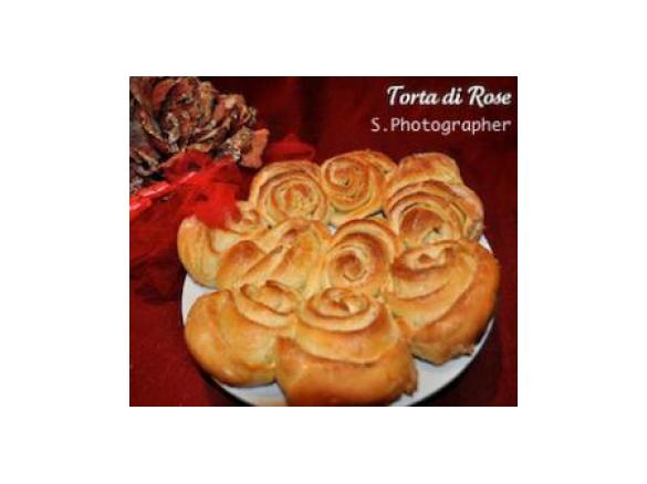 TORTA DI ROSE