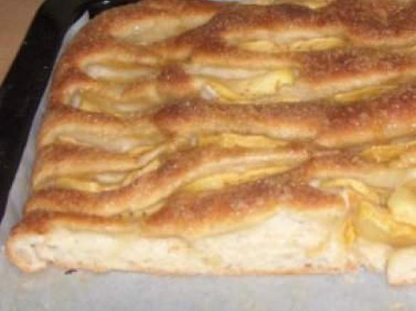 focaccia dolce di mele