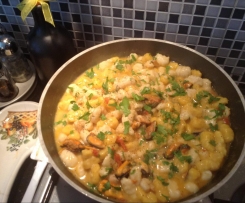 Gnocchi alla zucca con cozze, gamberi e pomodorini