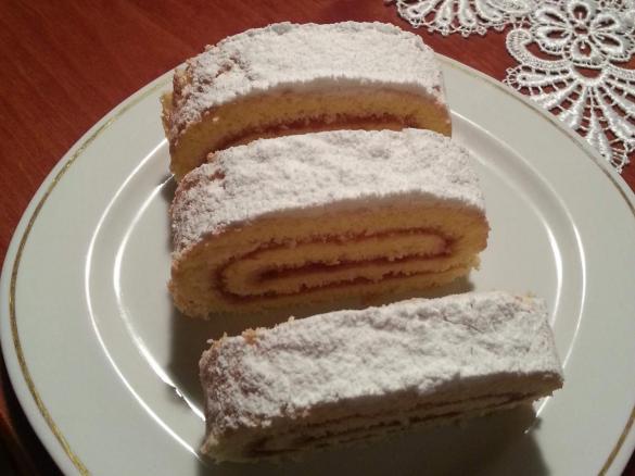 Rotolo di pan di Spagna