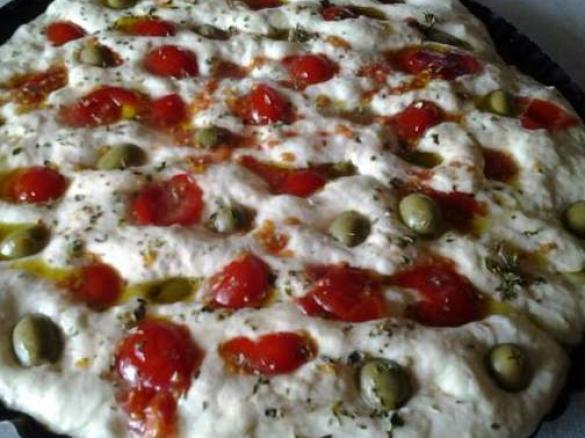 focaccia baresana