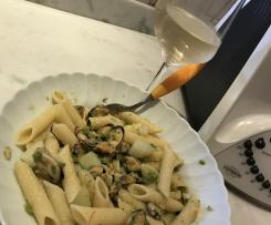 Pasta patate cozze zucchine