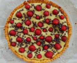 CROSTATA SENZA GLUTINE CON CREMA PASTICCERA E FRAGOLE