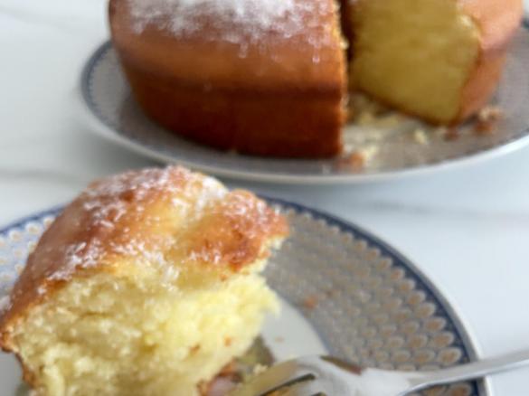 Ciambella morbidissima cocco e yogurt