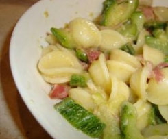 Orecchiette con zucchine e speck