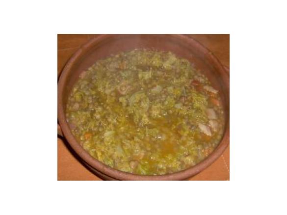 Zuppa di lenticchie e verza