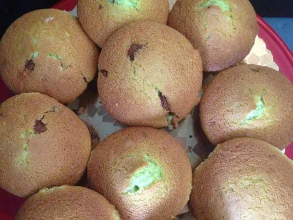 Muffin alla menta con scaglie di cioccolato