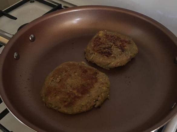 Hamburger vegetariani di funghi, ceci e mais-Contest funghi