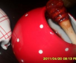 Marmellata di fragole e nocciole