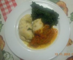 involtini di pollo con speck e contorno di peperoni