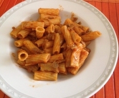 PASTA E CARCIOFI IN ROSSO