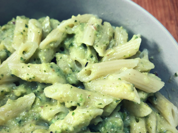 Pesto di zucchine, pistacchi e basilico - contest pesto e condimenti