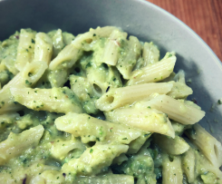 Pesto di zucchine, pistacchi e basilico - contest pesto e condimenti