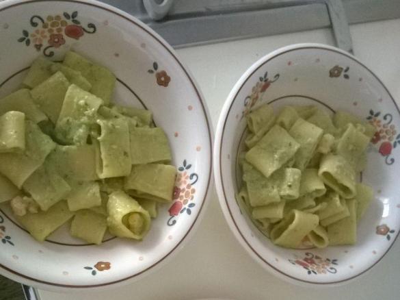 Pesto di zucchine saporito