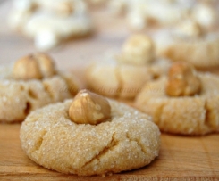 BISCOTTI ALLE NOCCIOLE