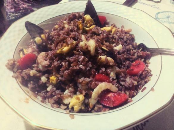 Riso rosso  con cozze e gamberi al curry e zenzero (contest piatti freddi di pesce)