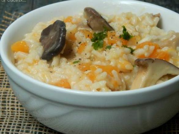 RICETTE DAVANTI AL CAMINO_Risotto con funghi e zucca della blogger Antonella