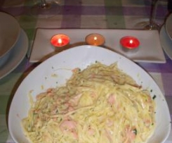 TAGLIOLINI AL SALMONE