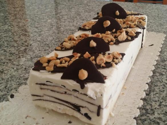 Torta gelato con scaglie di cioccolato light
