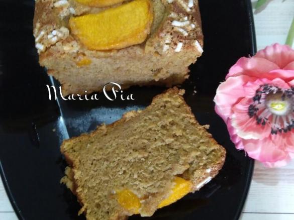 PLUMCAKE DI PESCHE SENZA OLIO E BURRO