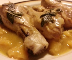 Fusi di pollo al calvados con mele caramellate