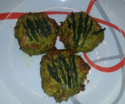 Polpette di pollo e asparagi