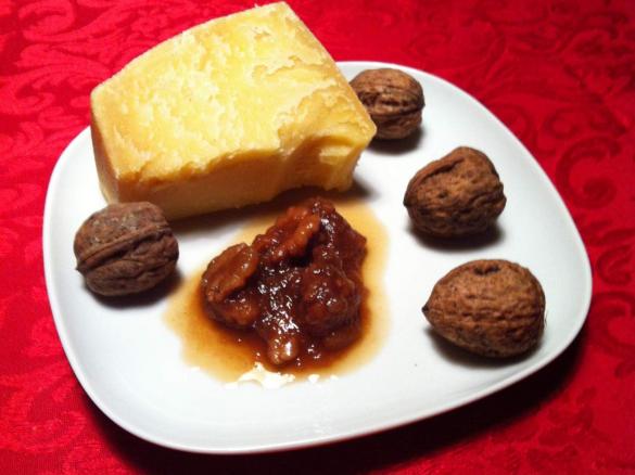 CONFETTURA DI PERE E NOCI