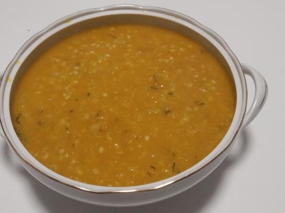 Zuppa di zucca patate e orzo
