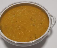 Zuppa di zucca patate e orzo