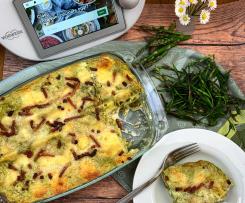 Lasagne agli asparagi , bruscandoli e speck