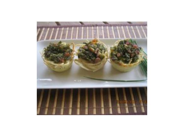 Cestini di bucatini ripieni