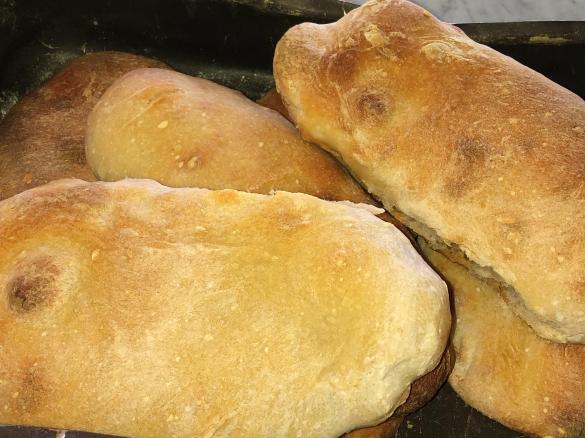 Ciabattine (o pagnotta) con impasto con lievito madre