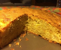 Torta di mele e mandorle senza glutine e senza lattosio