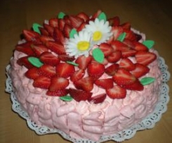 TORTA ALLE FRAGOLE CON CREMA DI BURRO