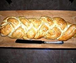 treccia al sesamo e pomodoro