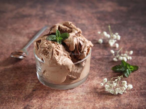 Gelato veloce alla nutella (2 Ingredienti)