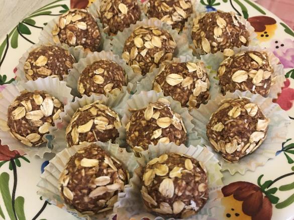 Tartufini di avena e banana