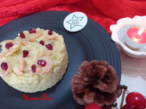 RISOTTO CON AVOCADO SALMONE E GAMBERETTI