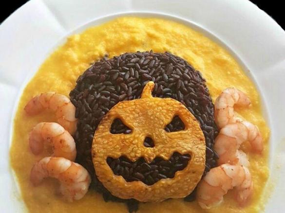 RISO VENERE CON CREMA DI ZUCCA ALL'ARANCIA E MAZZANCOLLE - STAFFETTA HALLOWEEN