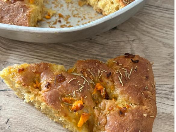 Focaccia morbida alla zucca